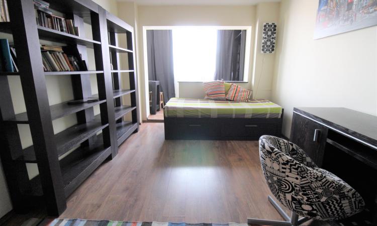Apartament 3 camere spațios, cu priveliște, Lacul tei