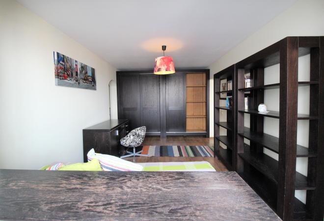 Apartament 3 camere spațios, cu priveliște, Lacul tei