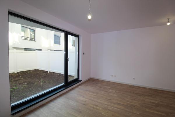Vila insiruita - 4 camere-4 bai 2 locuri de parcare - Pipera Zenville URGENT
