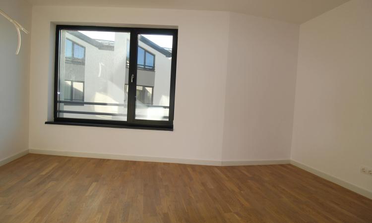 Vila insiruita - 4 camere-4 bai 2 locuri de parcare - Pipera Zenville URGENT