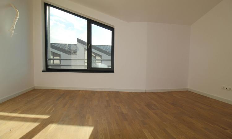 Vila insiruita - 4 camere-4 bai 2 locuri de parcare - Pipera Zenville URGENT