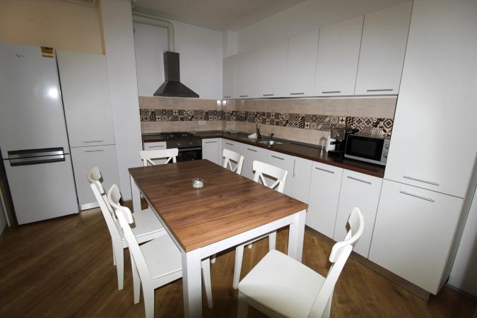 De inchiriat 2 camere - Centrul de Business Pipera - Parcare Subterana