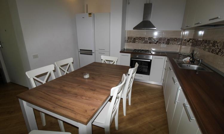 De inchiriat 2 camere - Centrul de Business Pipera - Parcare Subterana