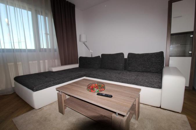 De inchiriat 2 camere - Centrul de Business Pipera - Parcare Subterana