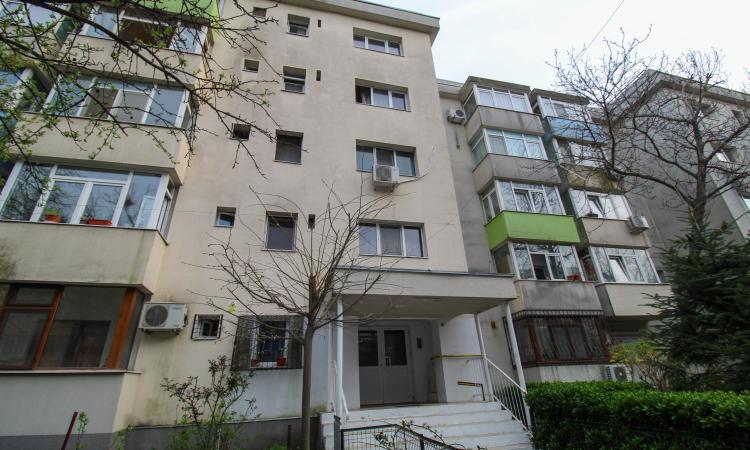 2 camere - Aviatiei