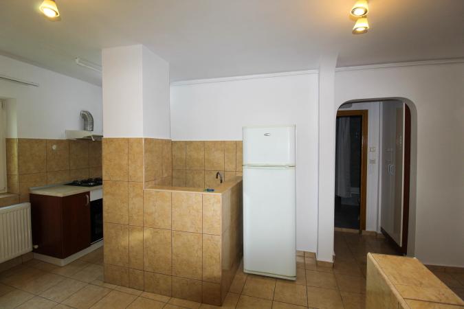 2 camere - Aviatiei - De inchirirat