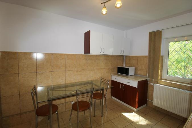 2 camere - Aviatiei - De inchirirat