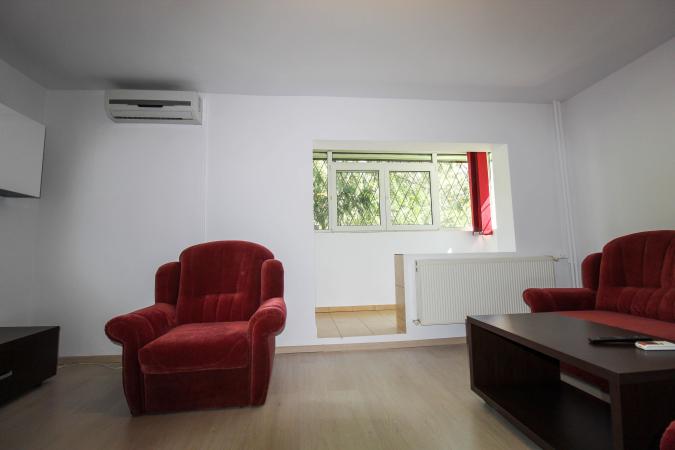 2 camere - Aviatiei - De inchirirat