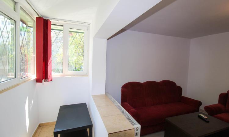 2 camere - Aviatiei - De inchirirat