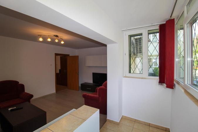 2 camere - Aviatiei - De inchirirat