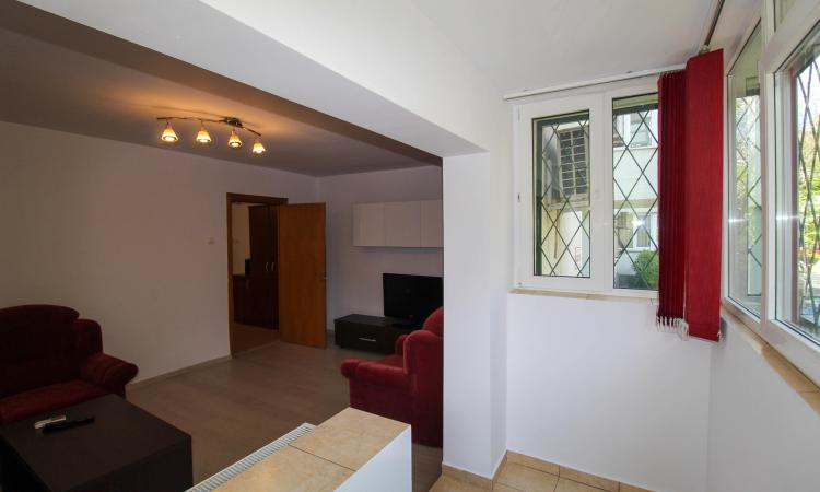2 camere - Aviatiei - De inchirirat