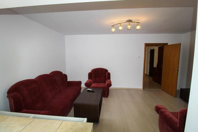 2 camere - Aviatiei - De inchirirat