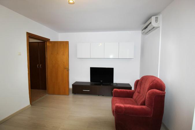 2 camere - Aviatiei - De inchirirat