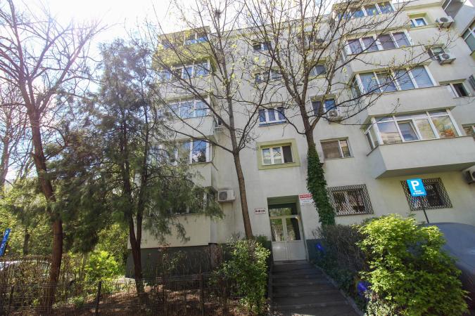 2 camere - Aviatiei - De inchirirat