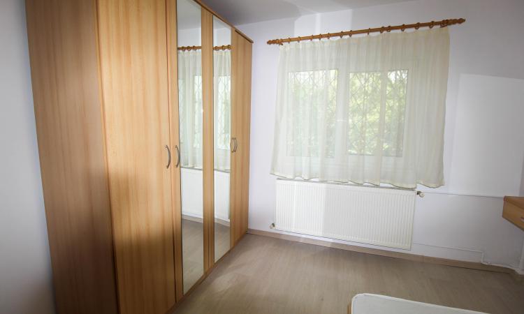 2 camere - Aviatiei - De inchirirat