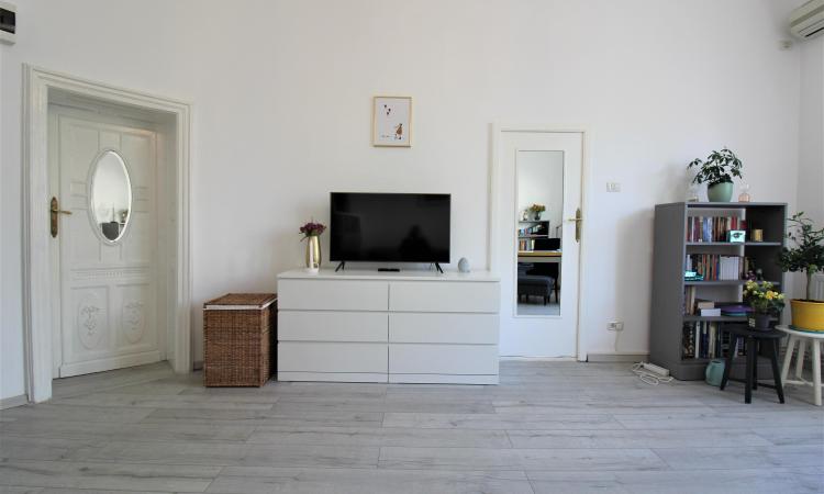 2 camere ideal investitie - Principatele Unite - Patriarhie - Unirii