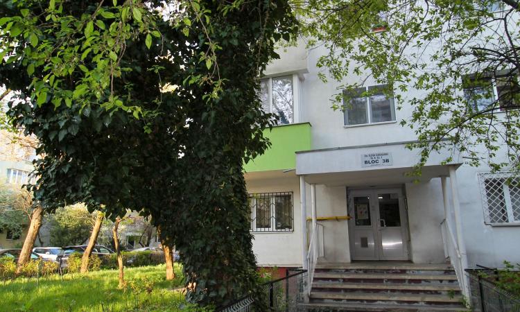De inchiriat 2 camere - Aviatiei