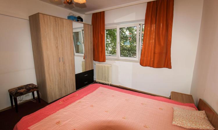 2 camere de inchiriat - Aviatiei