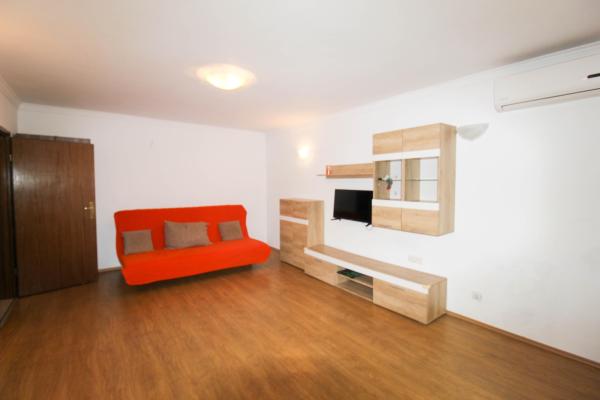 2 camere de vanzare - Aviatiei