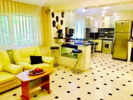 3 camere de inchiriat - Aviatiei