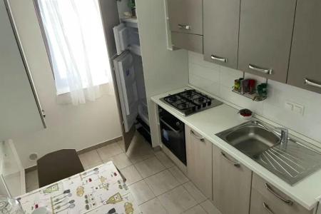 2 Camere de inchiriat - Aviatiei Aurel Vlaicu- Complex Nou