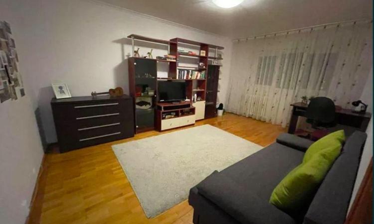 2 Camere de Inchiriat - Aurel Vlaicu - Aviatiei