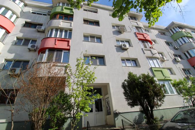 Inchiriere 2 camere - Aviatiei