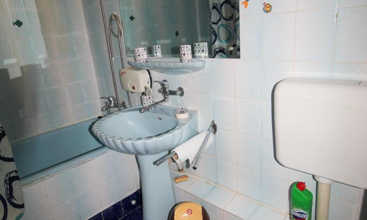 Inchiriere 2 camere - Tei