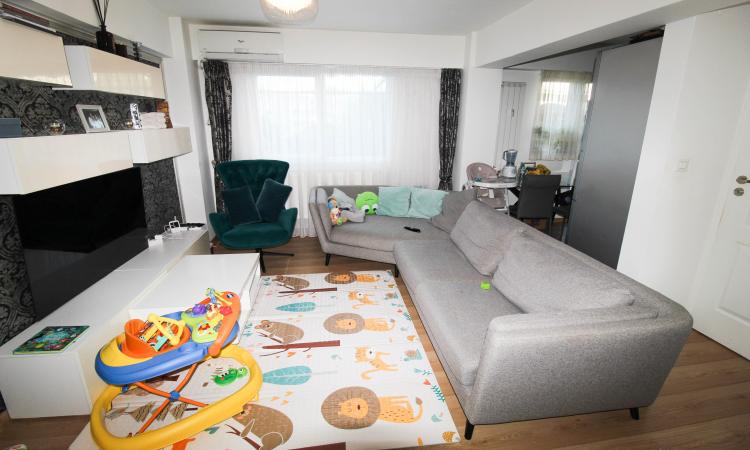4 Camere - Aviatiei - 82mp utili etaj 1 cu terasa amenajata de 80mp