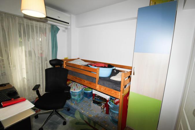 4 Camere - Aviatiei - 82mp utili  etaj 1 cu terasa amenajata de 80mp