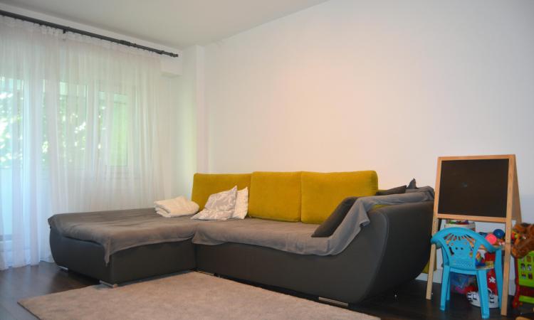 Apartament 4 camere spațios, luminos, Lacul Tei