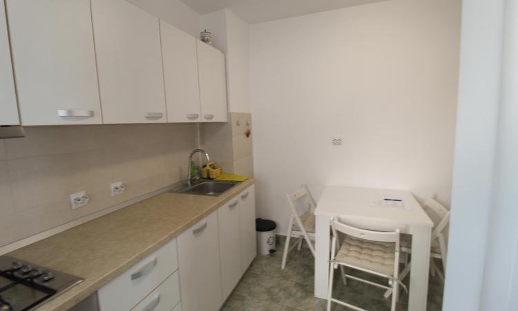 2 Camere Deosebit - Aviatiei - Renovat 64 mp utili
