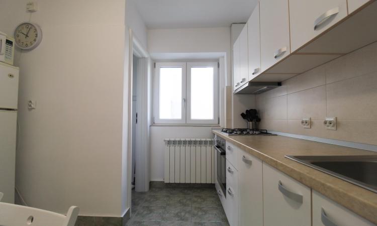 2 Camere Deosebit - Aviatiei - Renovat 64 mp utili