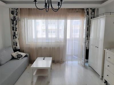 Garsoniera Decebal, moderna, spatioasa si luminoasa