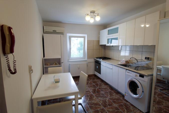 3 Camere - Aviatiei - Renovat
