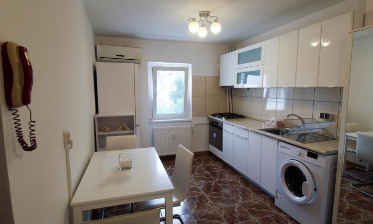 3 Camere - Aviatiei - Renovat