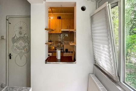 Garsoniera Maior Coravu în stare excelentă