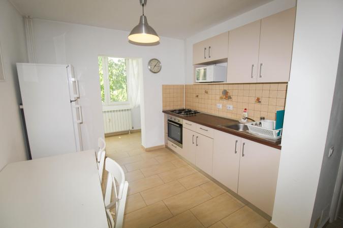 2 Camere - Aviatiei -  60mp utili reabilitat termic