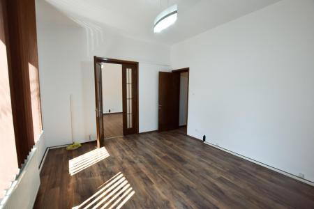 Piata Unirii Cantemir Maresti Spatiu birouri Vila 4 camere 120mp