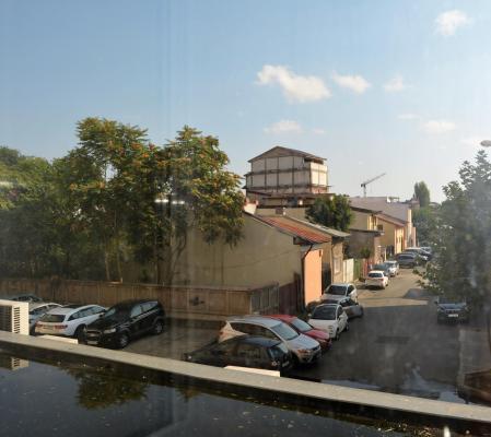 4 camere, Ștefan cel Mare, apartament spațios, acces terasă.