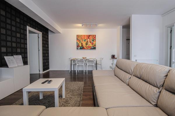 | 3 CAMERE | 120 MP CURTE PROPRIE | LOC DE PARCARE SUBTERAN | ZONĂ LINIȘTITĂ |