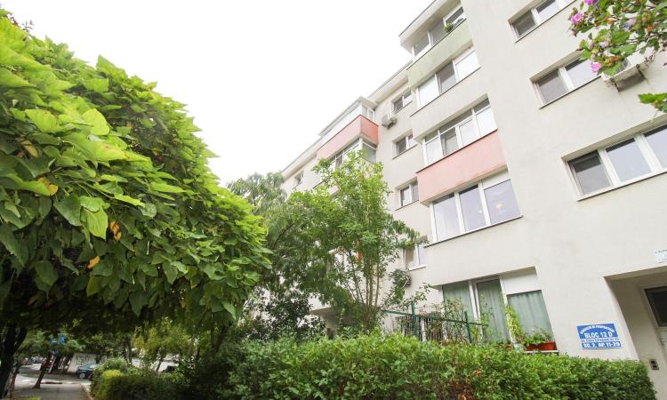 Apartament 2 camere Aviatiei 53mp utili et3 Bloc Izolat Termic