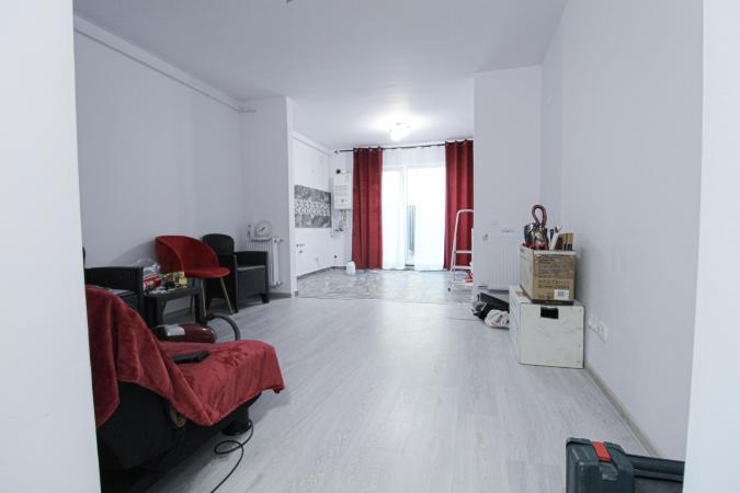 Garsonieră cu GRĂDINĂ de 20mp-Ideal SPAȚIU BIROU-Mobilă inclusă după preferințe