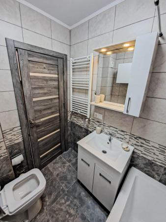 Garsonieră cu GRĂDINĂ de 20mp-Ideal SPAȚIU BIROU-Mobilă inclusă după preferințe