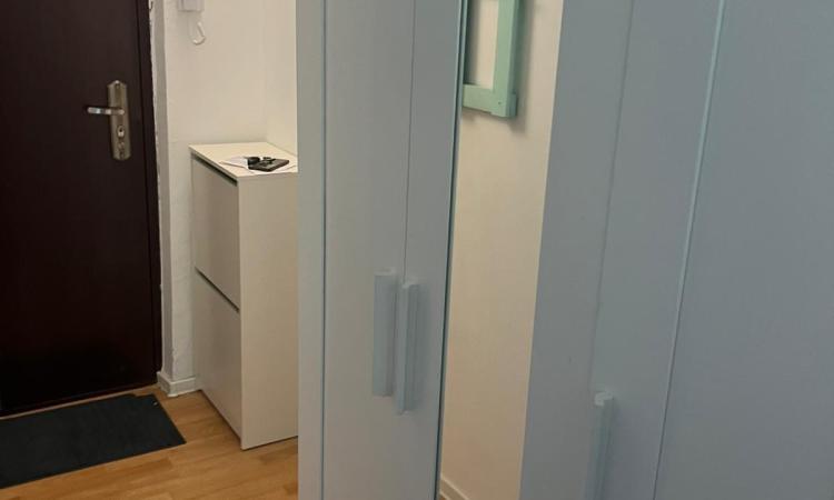 Garsoniera moderna - Lacul Tei - Renovata bloc izolat