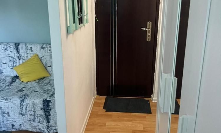 Garsoniera moderna - Lacul Tei - Renovata bloc izolat