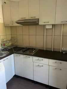 Garsoniera moderna - Lacul Tei - Renovata bloc izolat