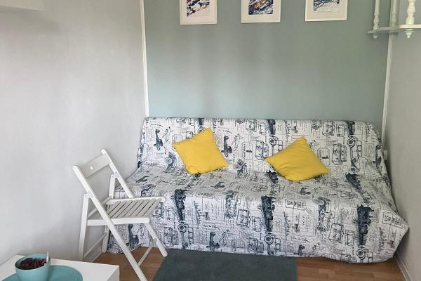 Garsoniera moderna - Lacul Tei - Renovata bloc izolat