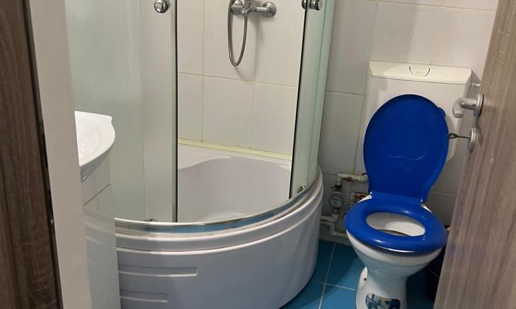 Garsoniera moderna - Lacul Tei - Renovata bloc izolat