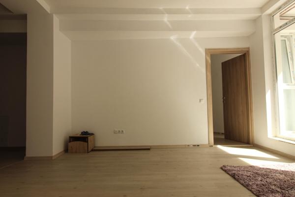 Subsol amenajat | 3 camere | 2 bai | Bucurestii Noi